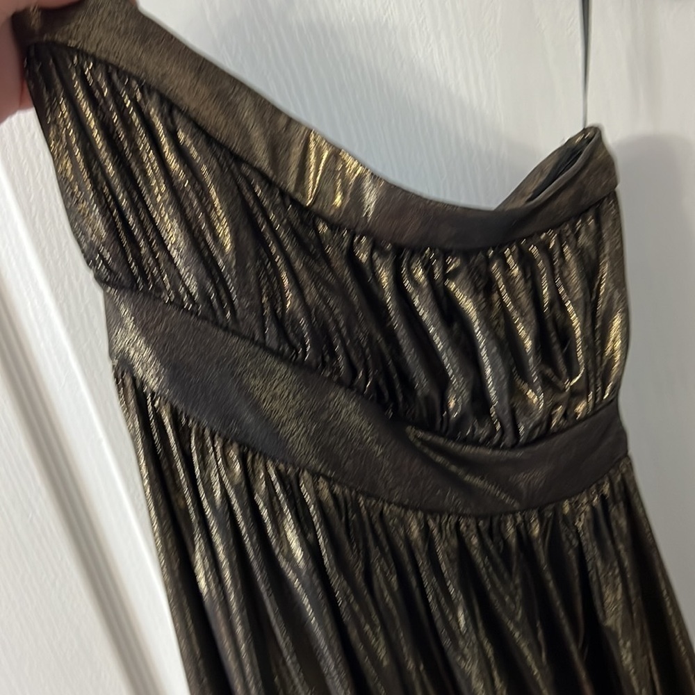 STRAPLESS shiny gold bubble dress - Picture 2 of 9
